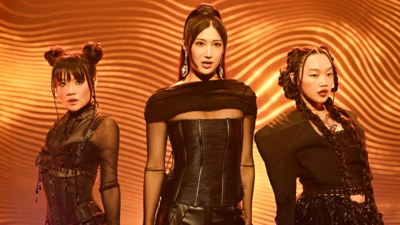 Golden" — Rei Ami, Audrey Nuna, EJAE, and HUNTR/X
